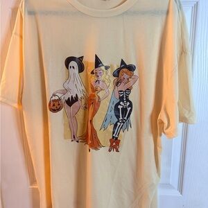 Women’s Yellow Witchy Tee XL NWOT